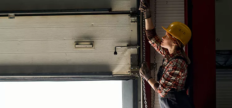 Addressing Common Garage Door Stoppage Issues in Norfolk, NE